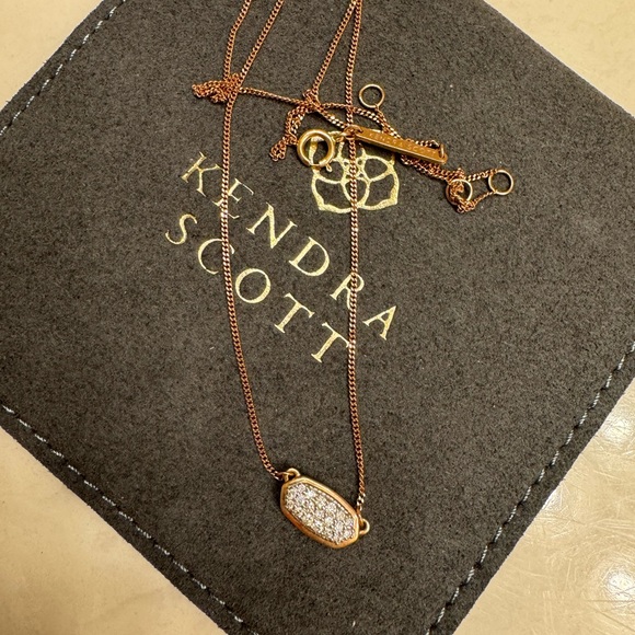 Kendra Scott Lisa Necklace 14K Rose Gold - Picture 1 of 6